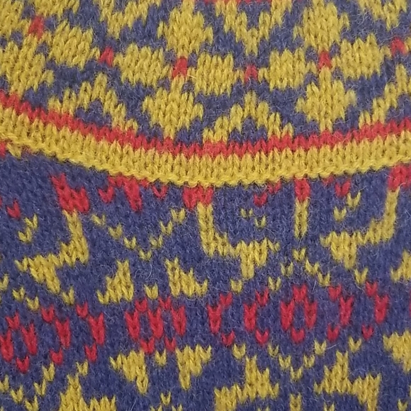 Benetton 100% Wool Sweater - Picture 3 of 3